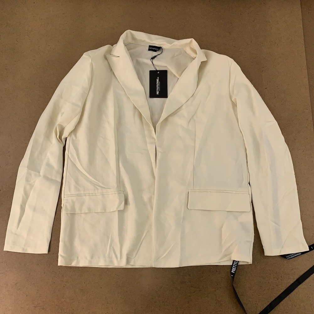 Pretty Little Thing Women's Size 10 Natural White Tailored Oversized Blazer NWT